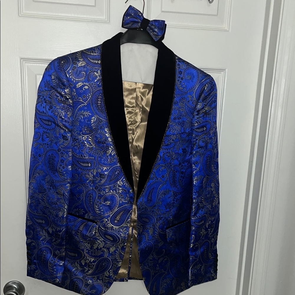 Men's Blue Paisley Blazer with Bow Tie